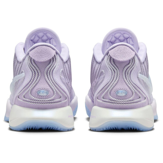 Nike LeBron XXI